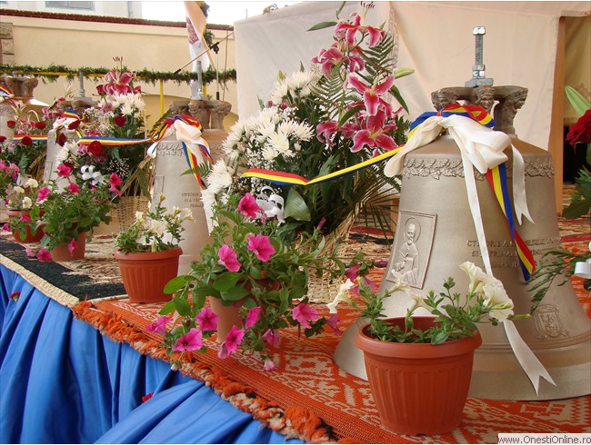 2008
