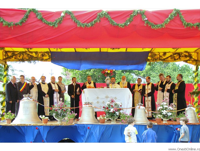 2008